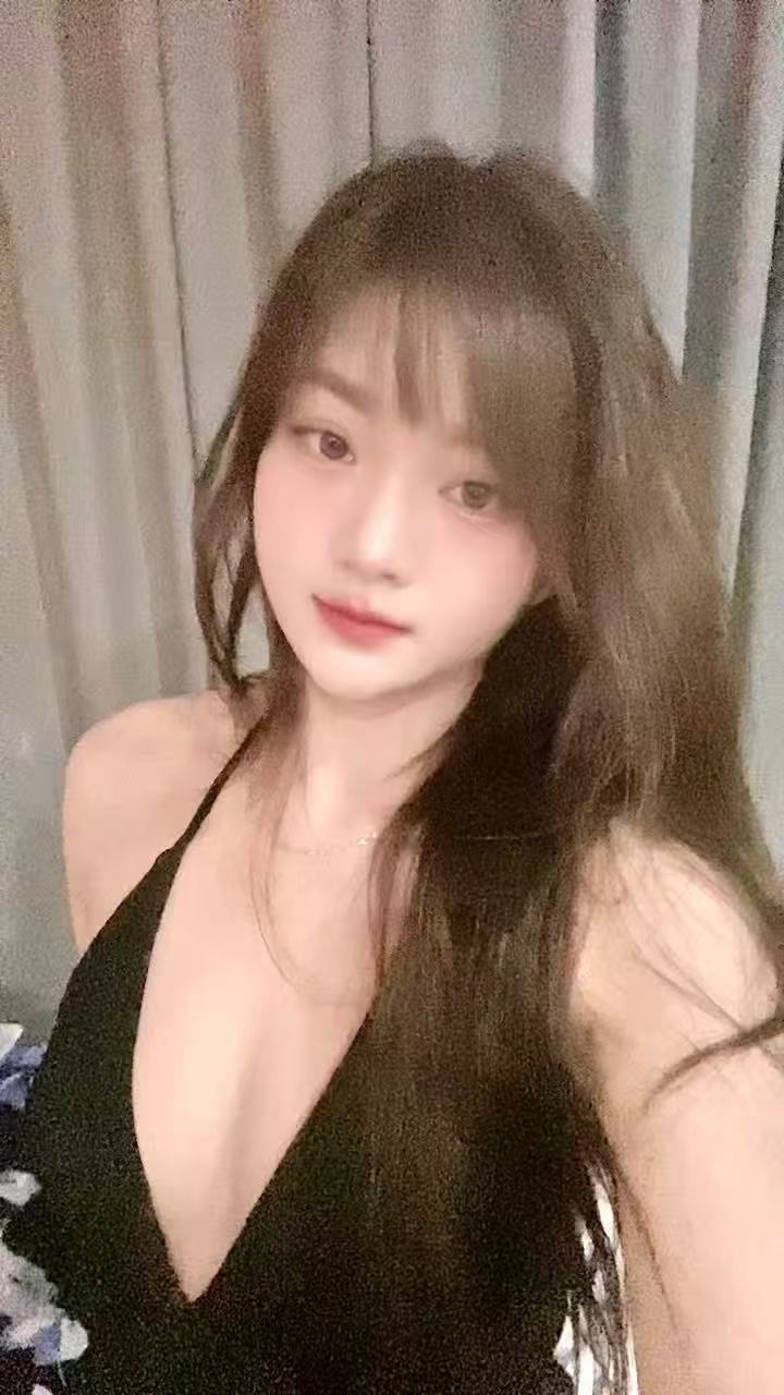 Escort Gallery Image