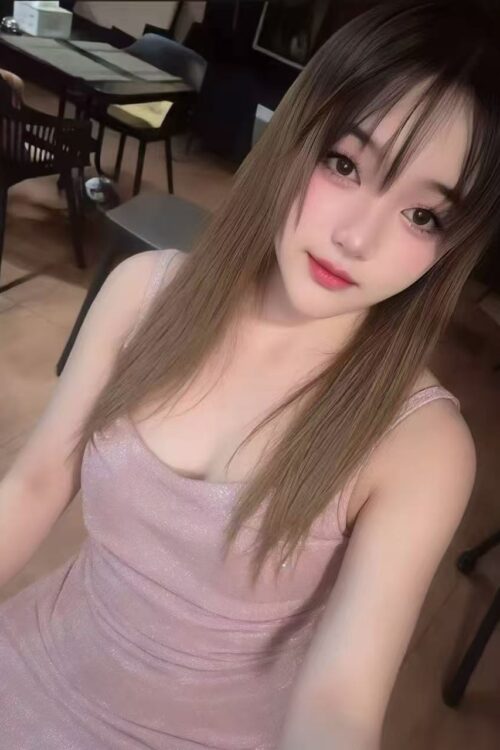 Escort Gallery Image