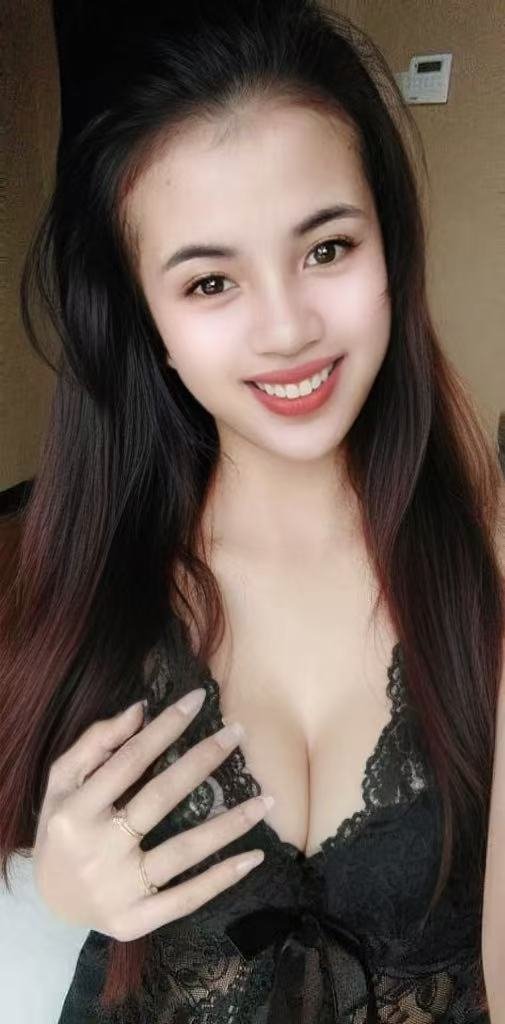 Escort Gallery Image