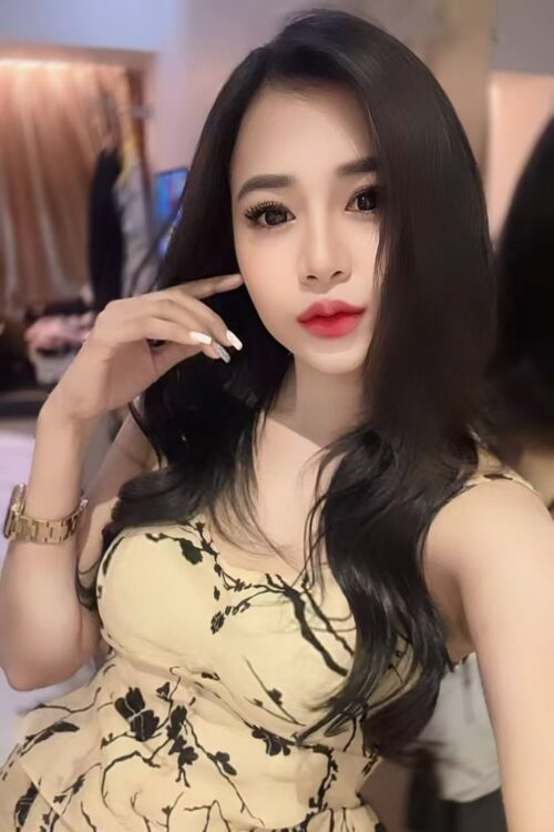 Escort Gallery Image