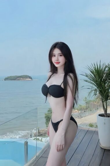 Escort Gallery Image