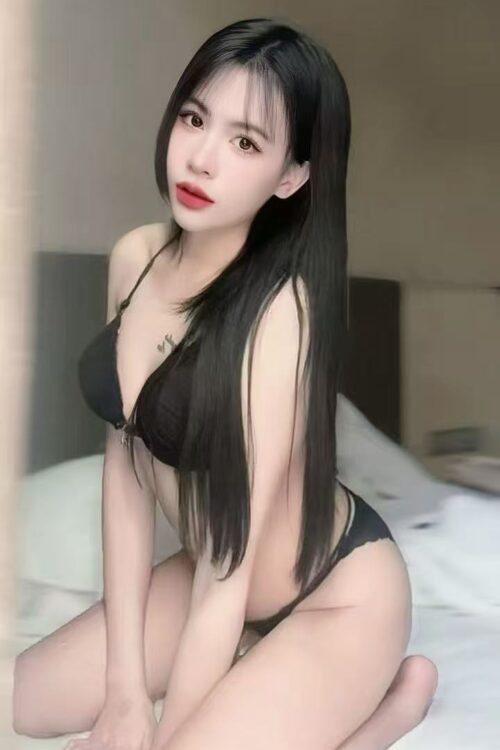 Escort Gallery Image