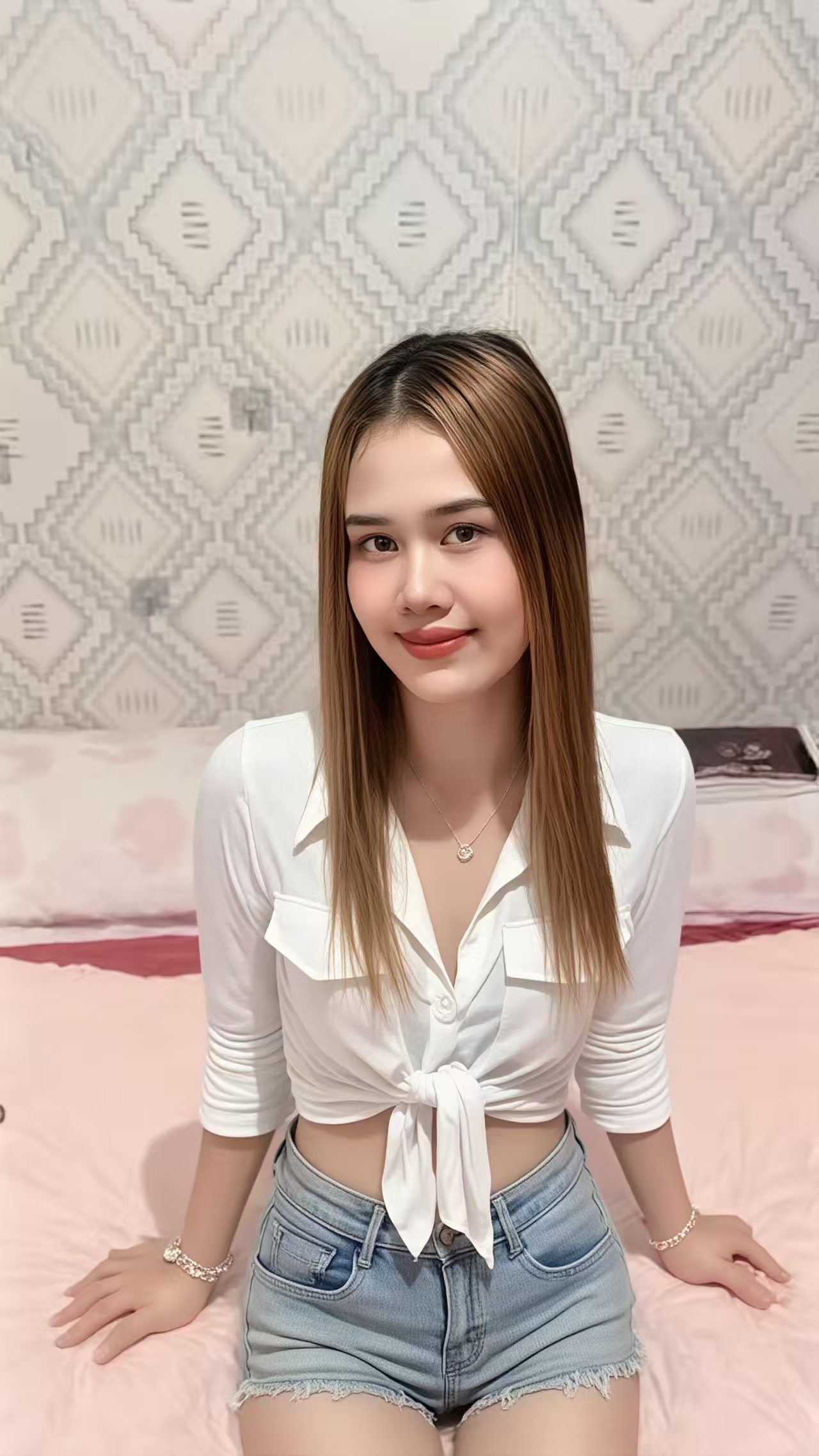 Escort Gallery Image