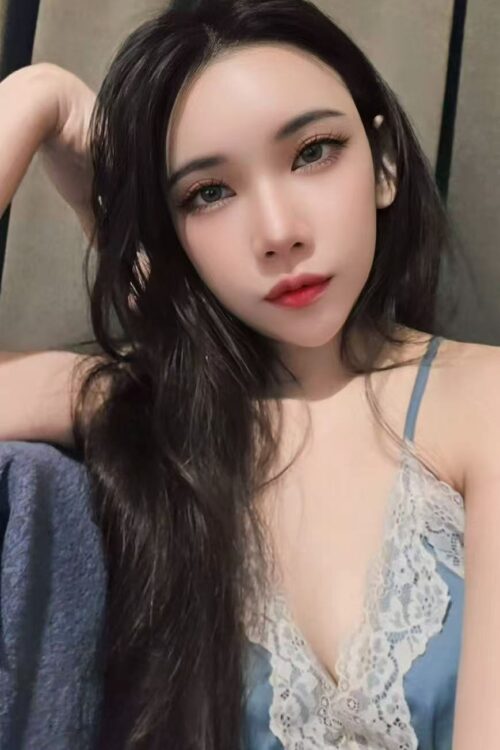 Escort Gallery Image