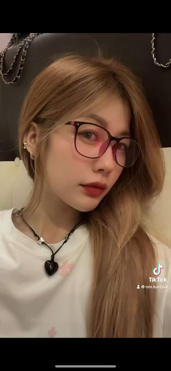 Escort Gallery Image