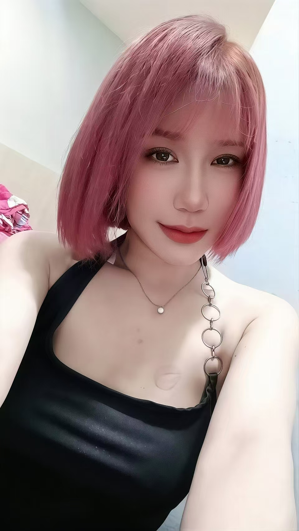 Escort Gallery Image