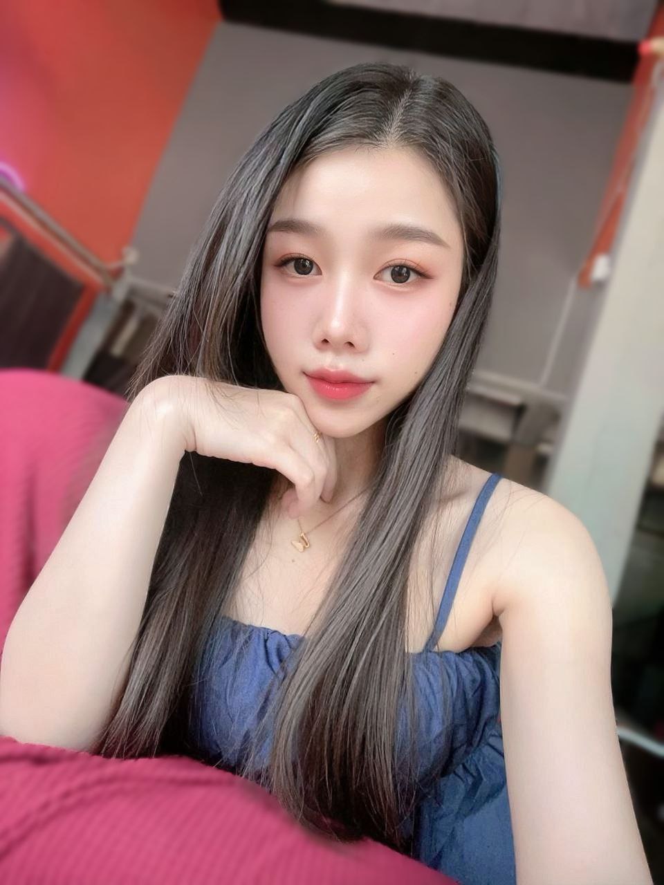 Escort Gallery Image