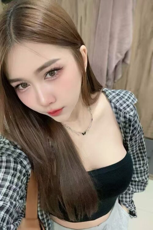 Escort Gallery Image