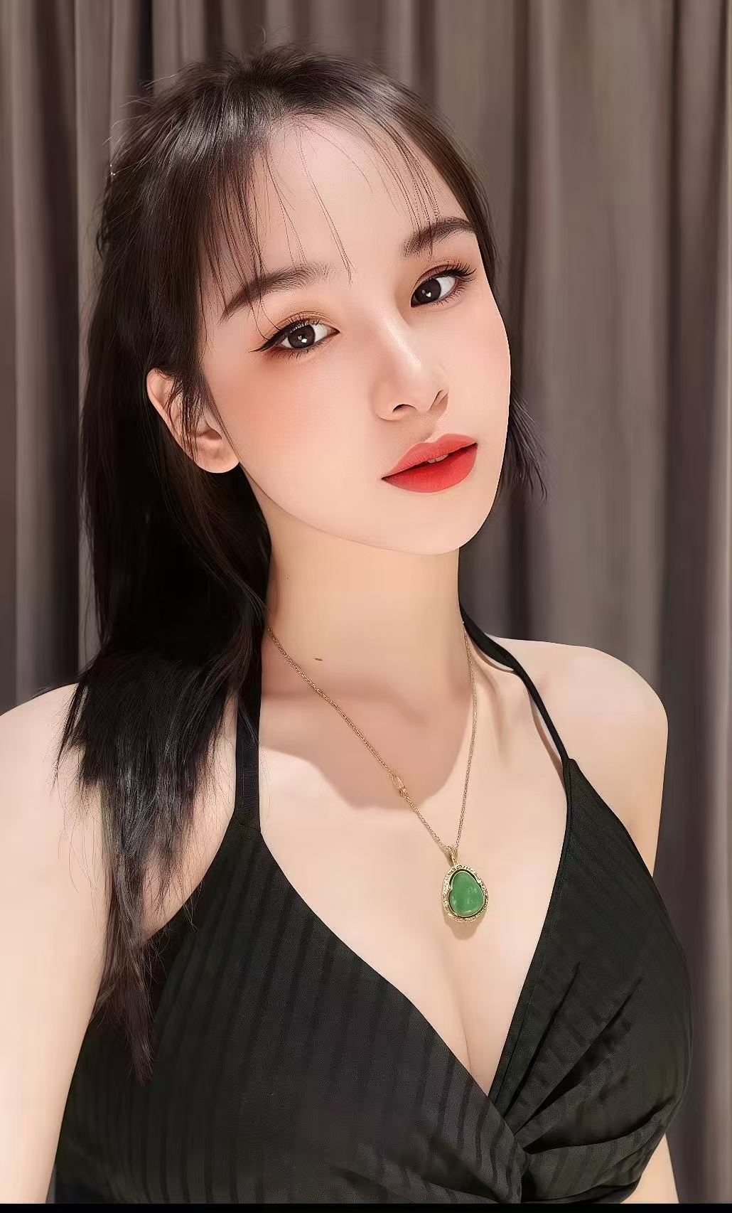 Escort Gallery Image