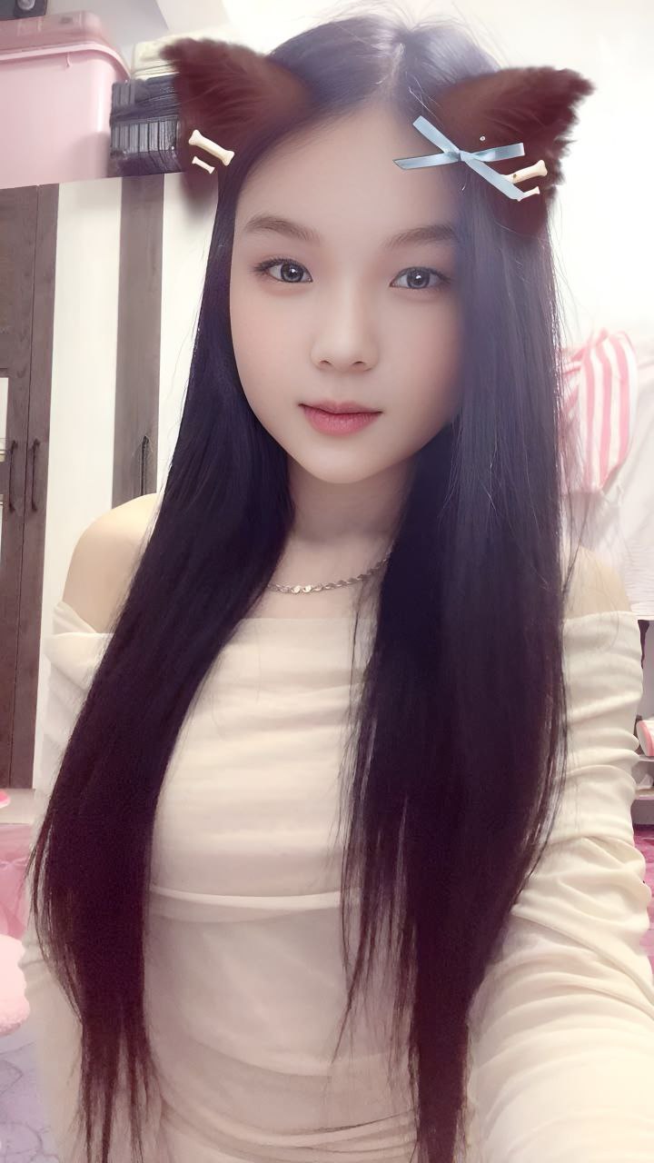 Escort Gallery Image