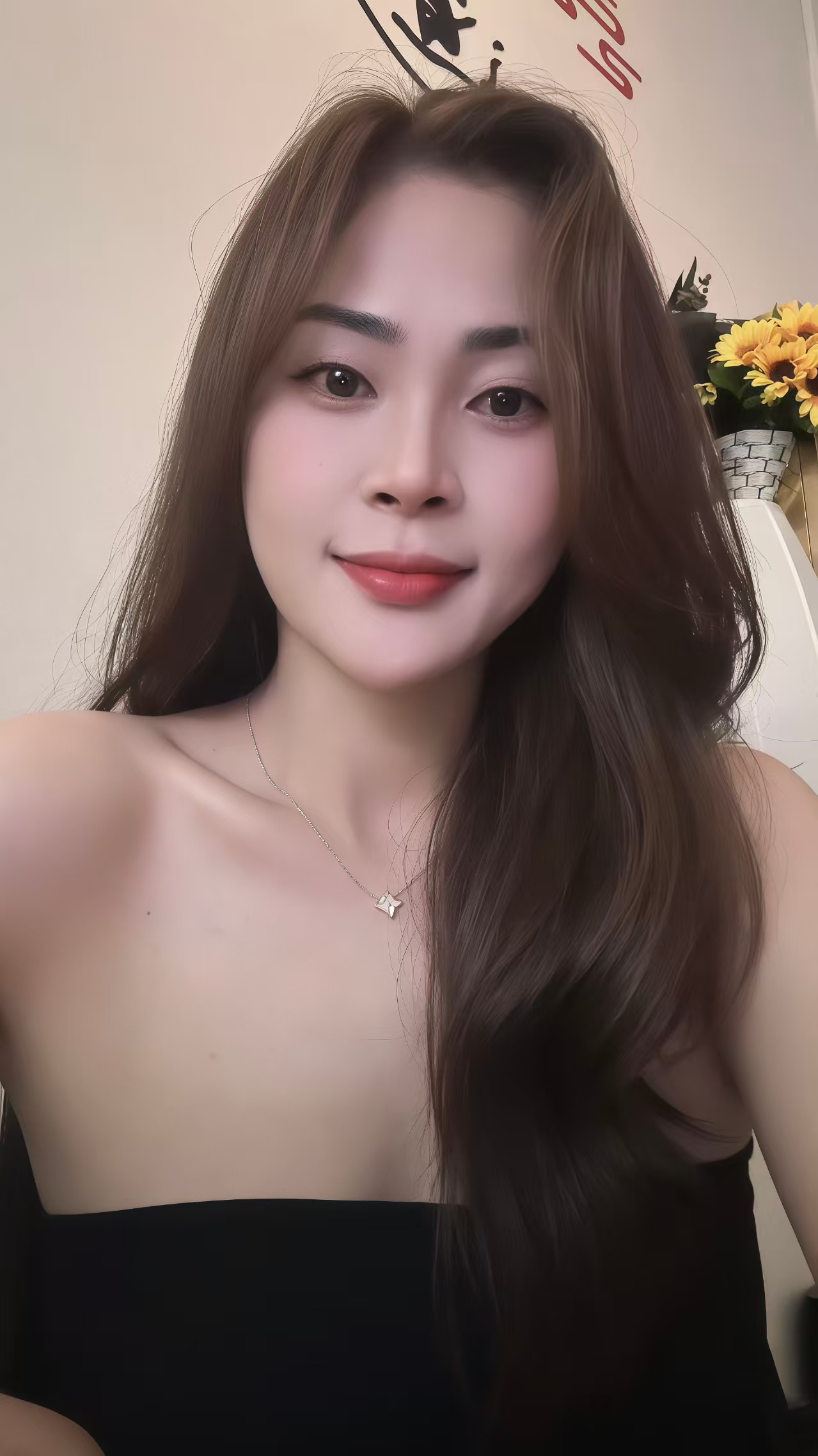 Escort Gallery Image