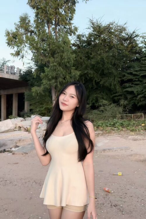 Escort Gallery Image