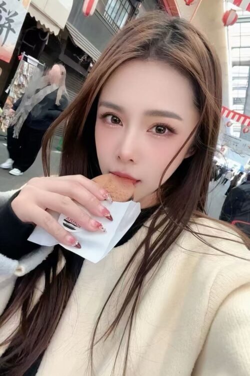 Escort Gallery Image