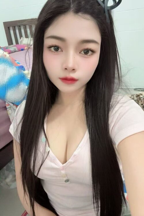 Escort Gallery Image