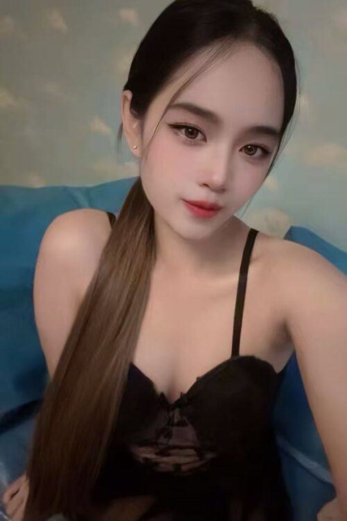 Escort Gallery Image