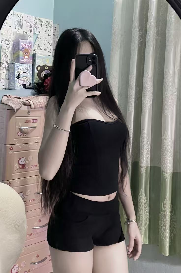 Escort Gallery Image