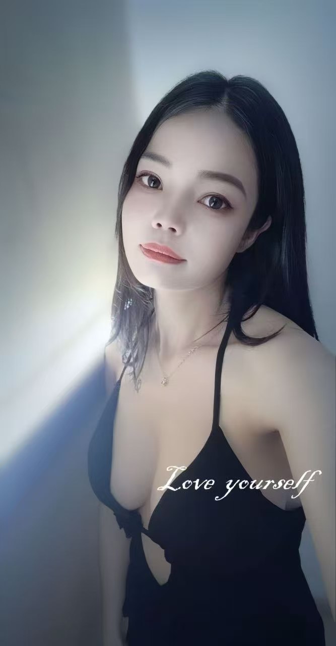 Escort Gallery Image