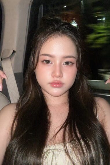 Escort Gallery Image