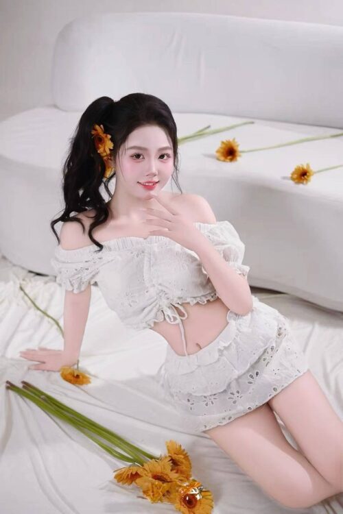 Escort Gallery Image