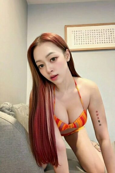 Escort Gallery Image