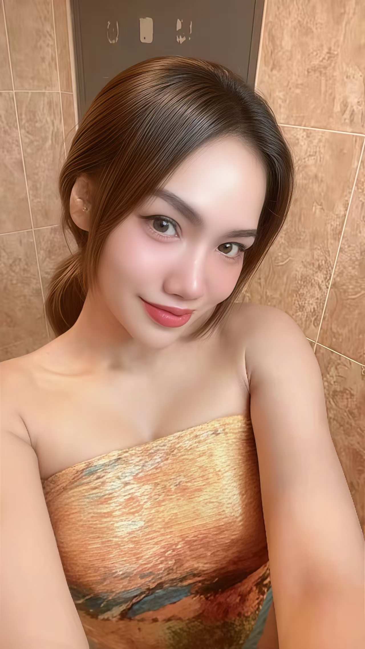 Escort Gallery Image