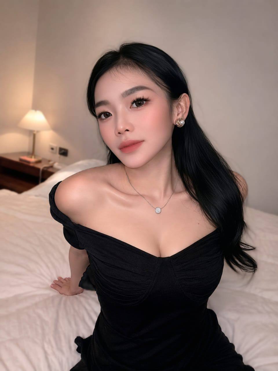 Escort Gallery Image