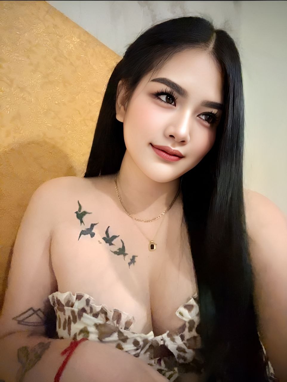 Escort Gallery Image