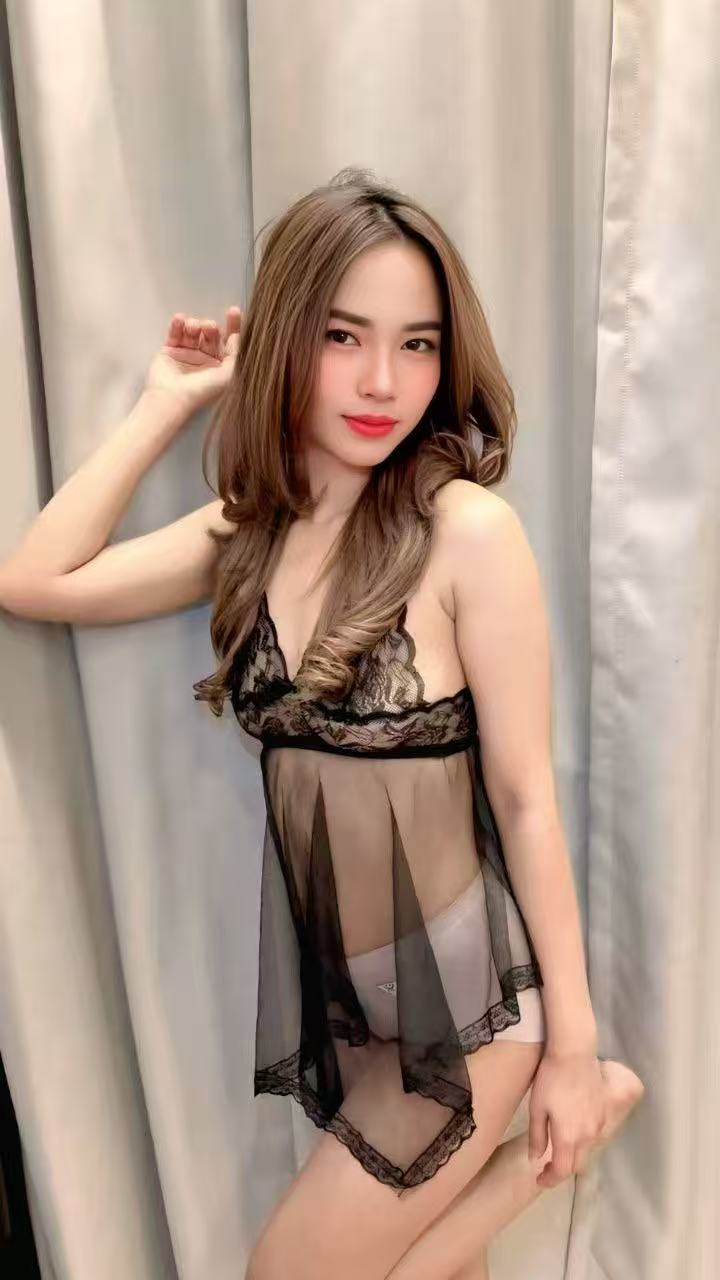 Escort Gallery Image