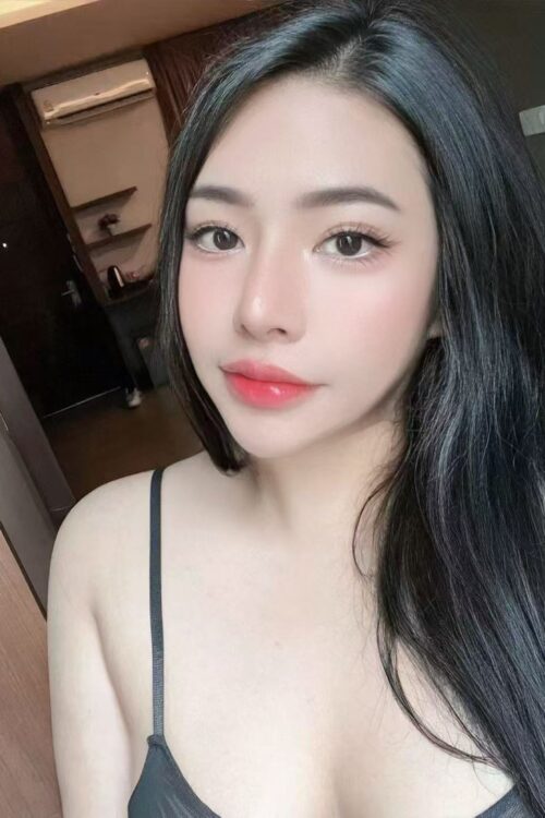 Escort Gallery Image