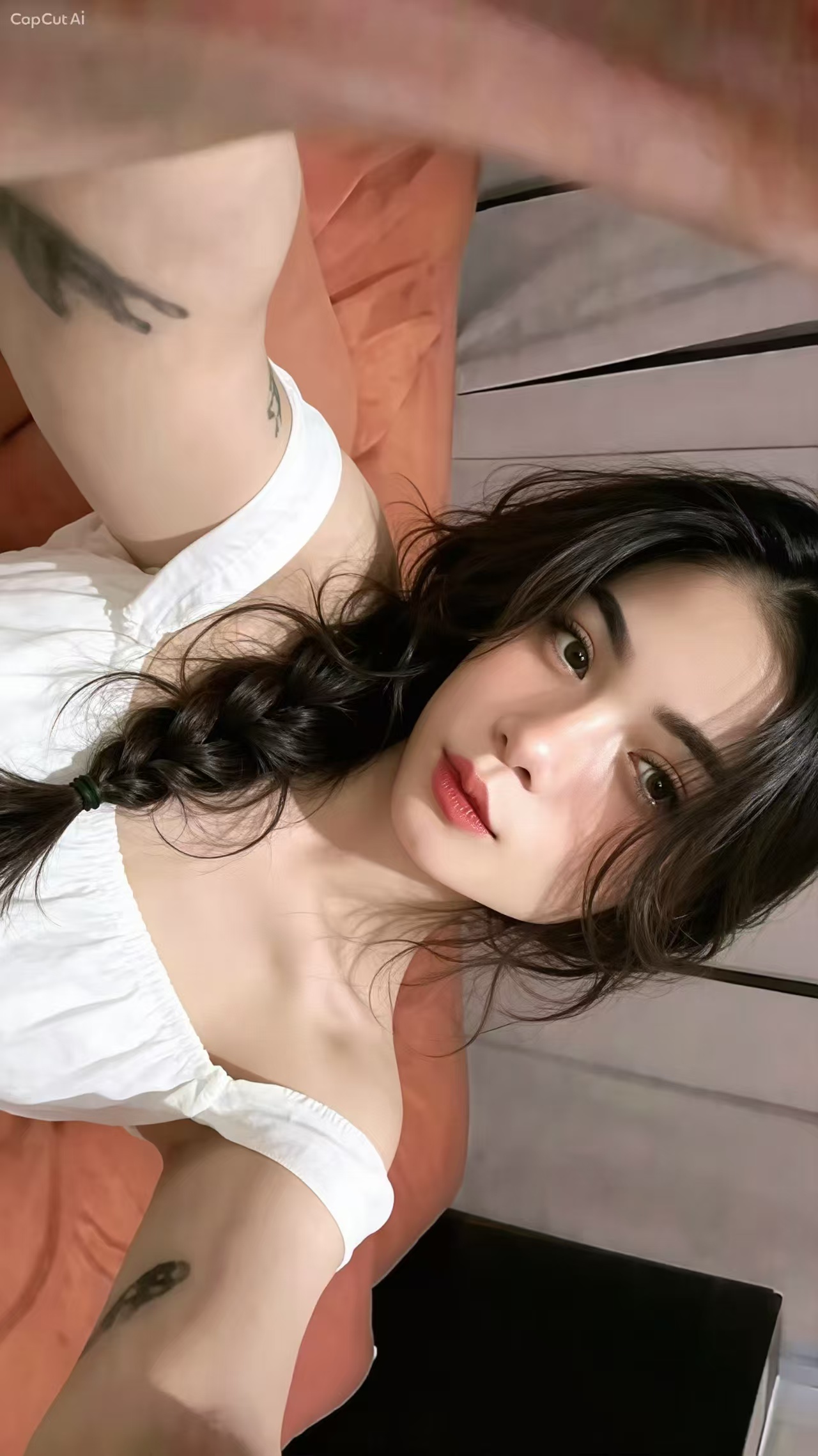 Escort Gallery Image