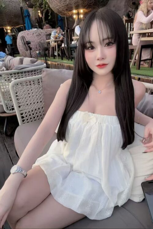 Escort Gallery Image