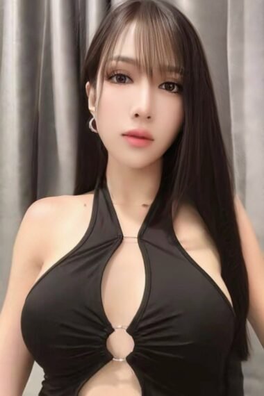 Escort Gallery Image