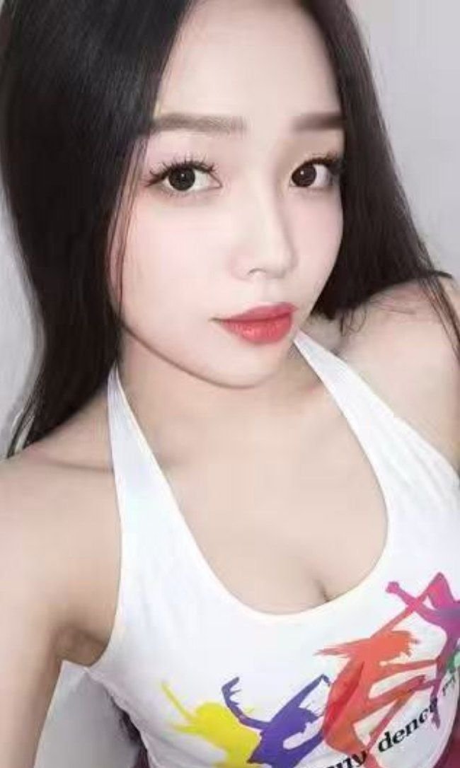 Escort Gallery Image