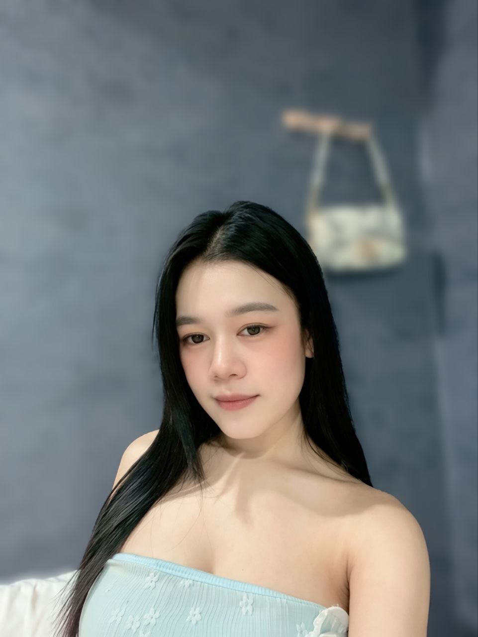 Escort Gallery Image
