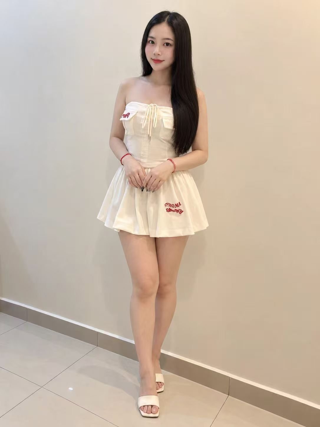 Escort Gallery Image
